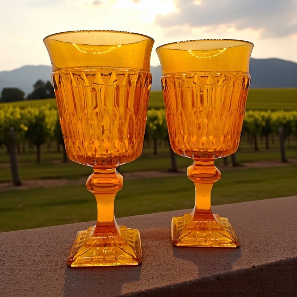 Vintage Mt. Vernon Amber Goblets Indiana Glass 5.5" Tall Honeycomb Mint MCM